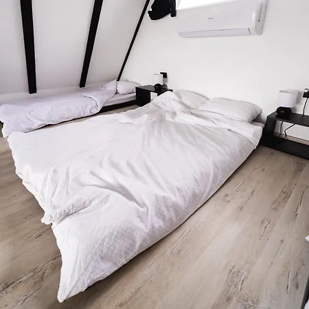 بيت للعطل Ruza Vetrova Mislodin